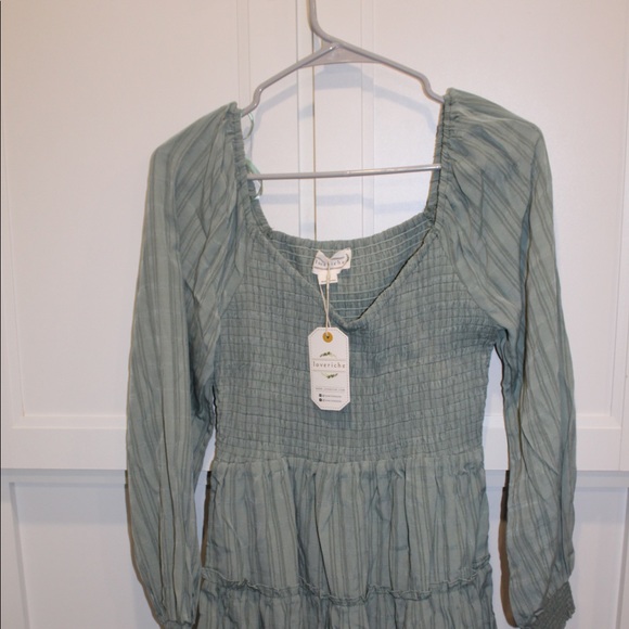 BOUTIQUE DRESS - Picture 2 of 5